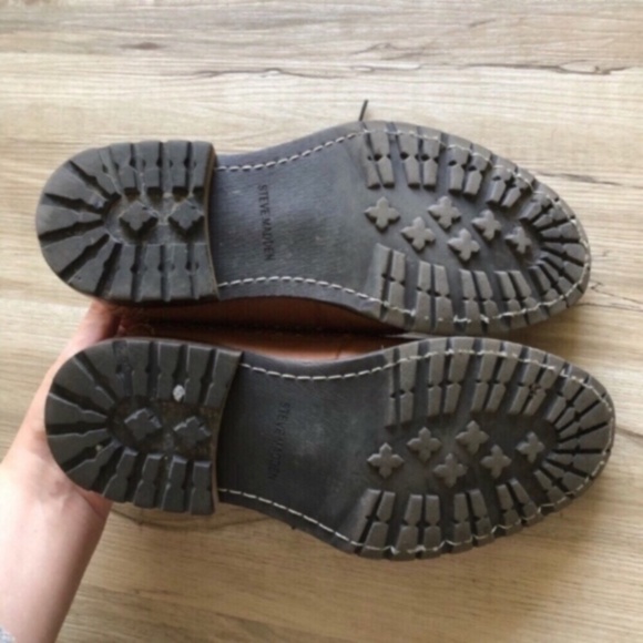 Steve Madden Tan Leather Oxfords - Picture 4 of 11